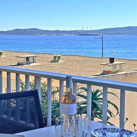 Duplex Avec Vue Et Proche De La Du Centre-ville De - De La Apartment Sainte-Maxime